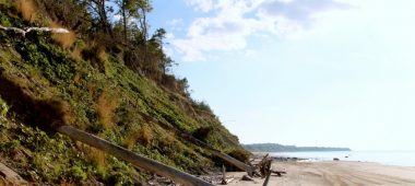 Jūrkalne rand ja järsk pank