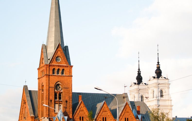 Daugavpils-baznicu-kalns1