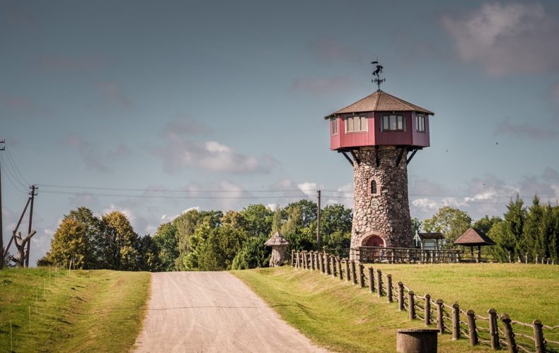 Aizpute-cirulu-zoo-1