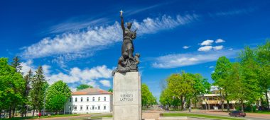 Mälestusmärk “Ühinenud Läti eest”