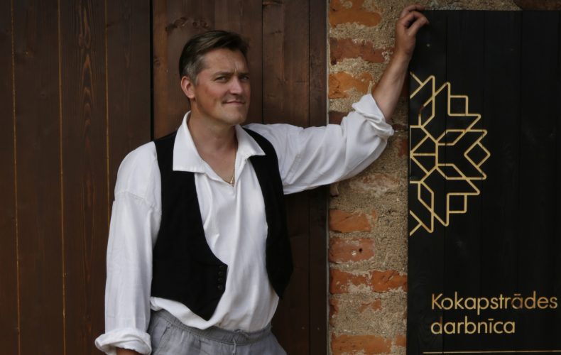 Kokapstrades darbnica (2)