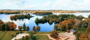 Väljas asuv puhkekompleks “Zvejnieklīcis”