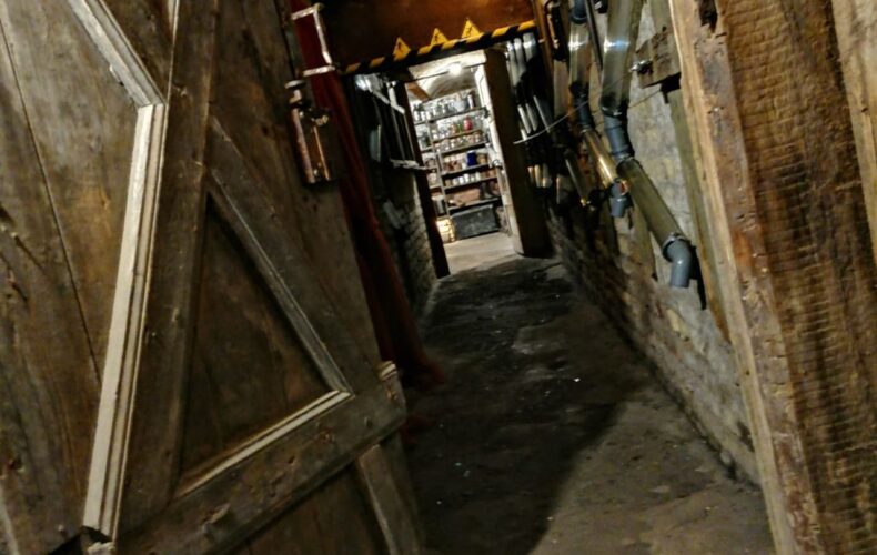 Thequestroom_006