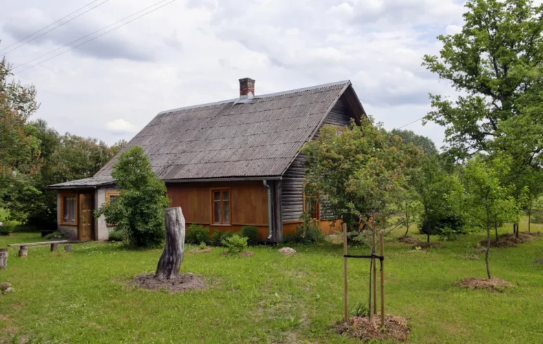 bronislav-martuzev-luule-klet-003