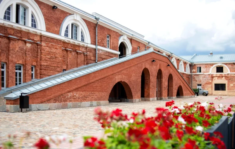 daugavpils-tehnikas-un-industrialadizaina-centrs-inzenieru-arsenals-004