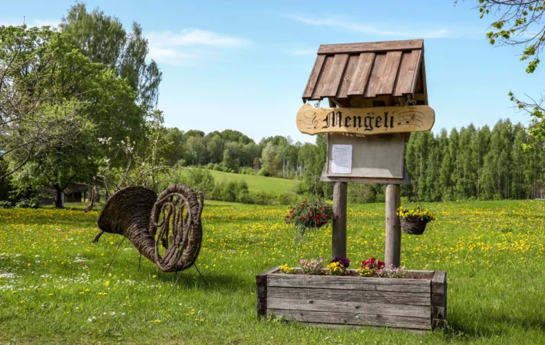 Bralu-Jurjanu mälestusmuuseum – Mengeli-007